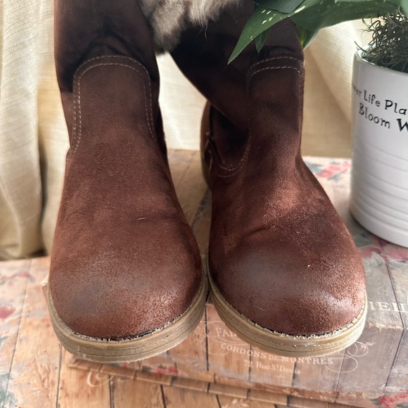 Womens Mossimo Supply Co. Tasia Shearling Boot - Picture 7 of 11